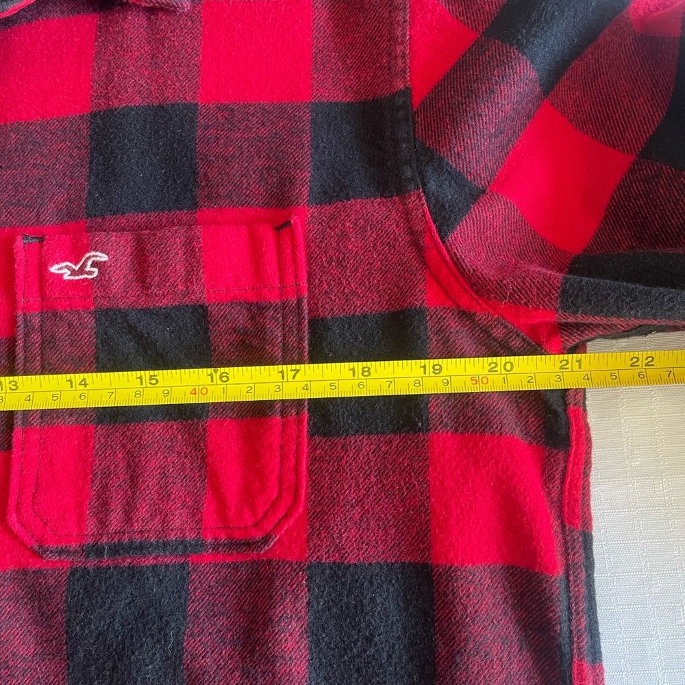 Hollister Red/Black Buffalo Plaid Flannel Button Down Men's Sz M - Picture 3 of 6